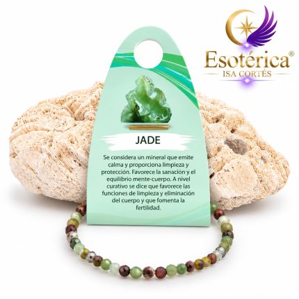 Pulsera de jade con cuentas pulidas de tono verde natural en hilo elástico