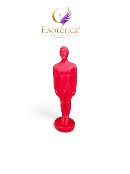 Vela de figura de hombre en cera roja sobre una base redonda con el logotipo de Esotérica Isa Cortés